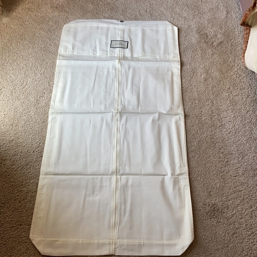 Authentic Gucci Dust Cover for Clothes/Suits/coats